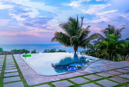 Nakshatra Beach Resort, Ganpatipule