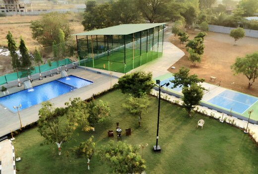 The Royale Mansion 5bhk Villa Turf Pickleball