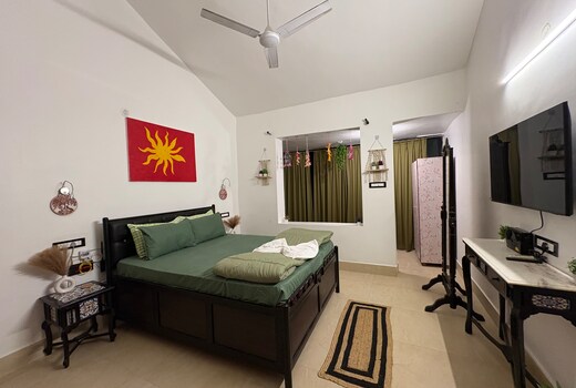 Romanov Baga Apartment