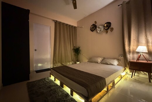 Cozy Hideout 107 Spacious 2BHK in Gurugram