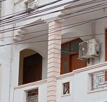 Fully Ventilated 2BHK Apartment Flat Home Stay