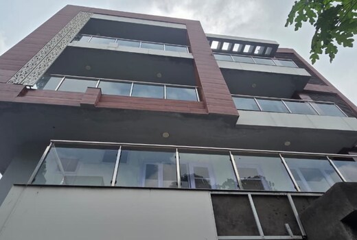 Hotel Divine India Residency Noida-Medanta Super Speciality Hospital