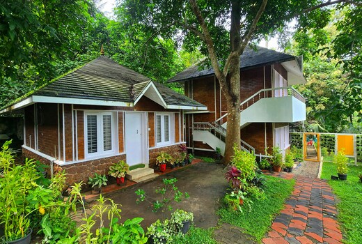 K Cottages and event spaces