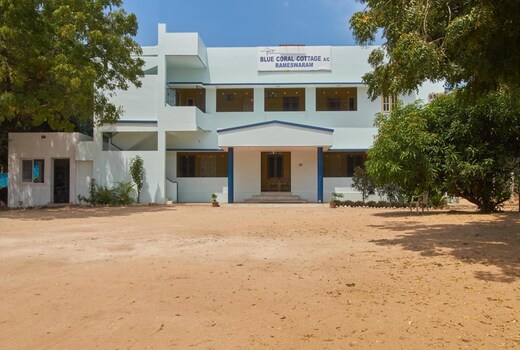Hotel Blue Coral