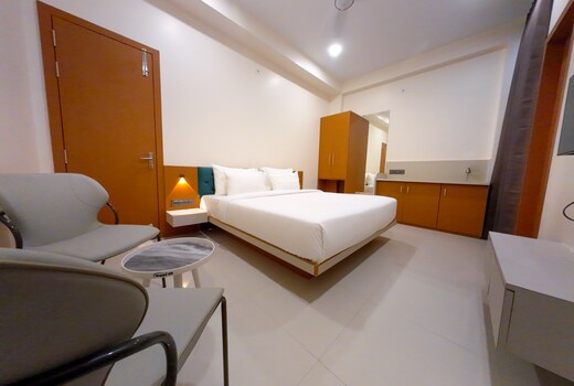 sudha shree hotel