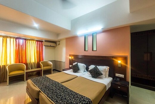 Hotel Ayodhya