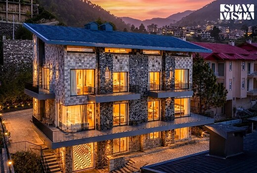 StayVista at Tres & Quatro @ Himalayan Den