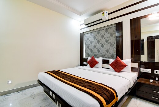 Trishiv Hotel