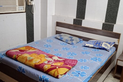 Hotel Deluxe Ahmedabad
