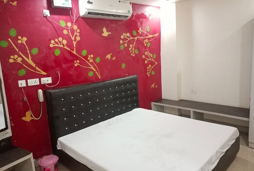 Rishabh Prabha Kunj