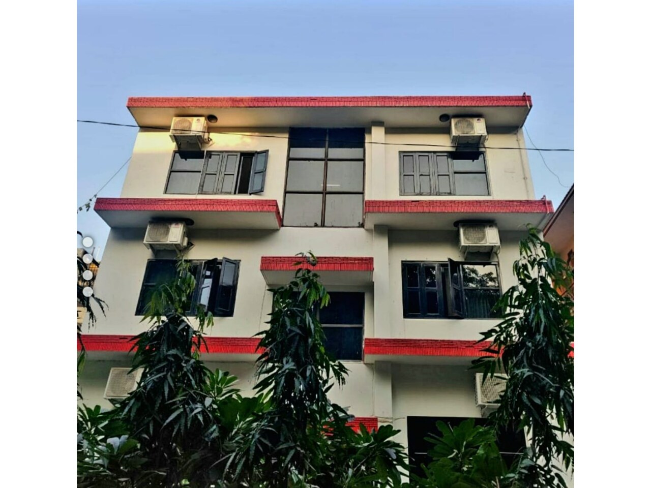 Bhambri Expo House