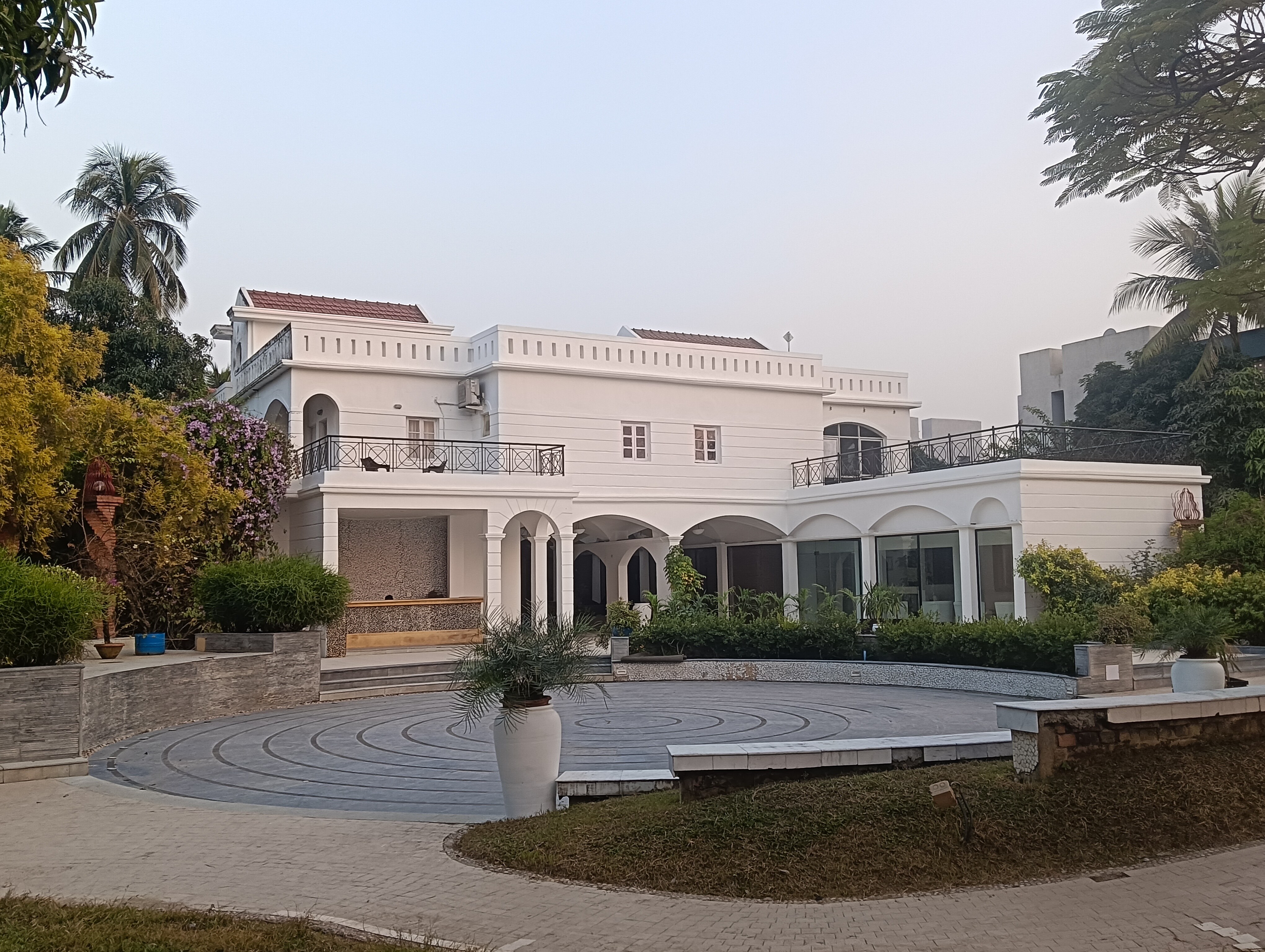 THE FFORT SUITES
