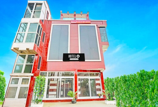 Hotel O Eco Tech 2 Greater Noida