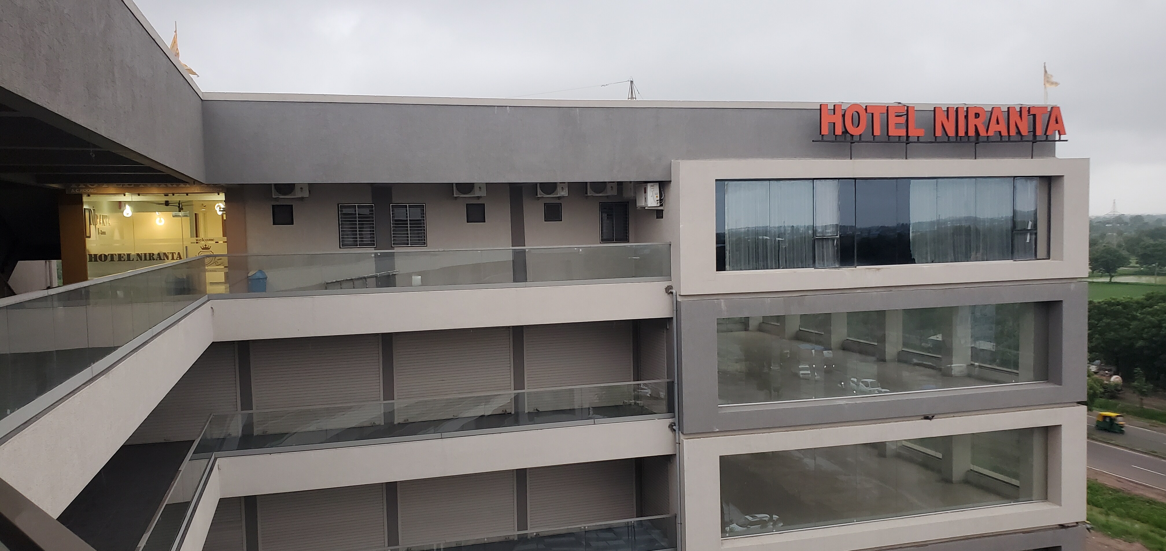 Hotel Niranta