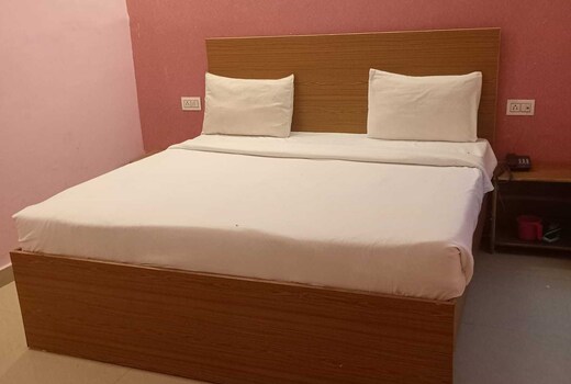 Hotel O The silver shore Residency