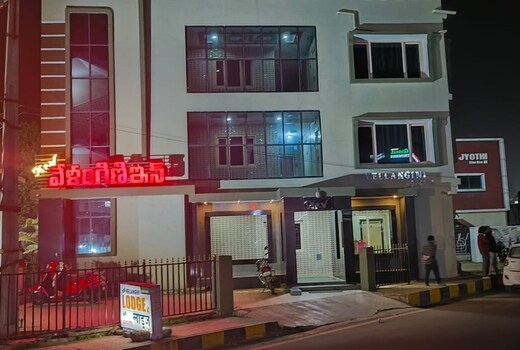 Vellangini Inn