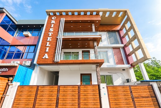 Hotel Cristelia