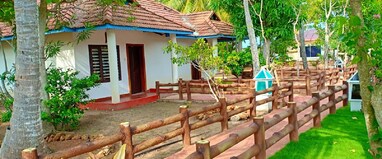 Regant Lake Village