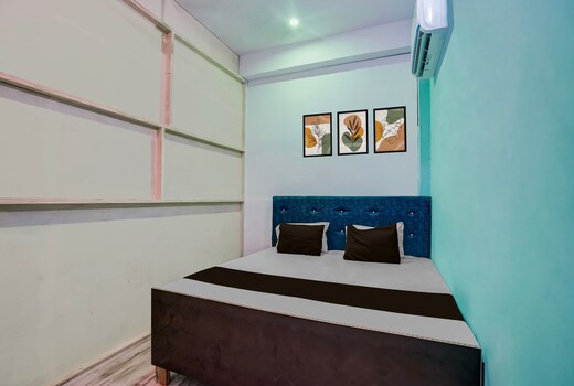 Hotel O Ayush Hotel & Restaurant