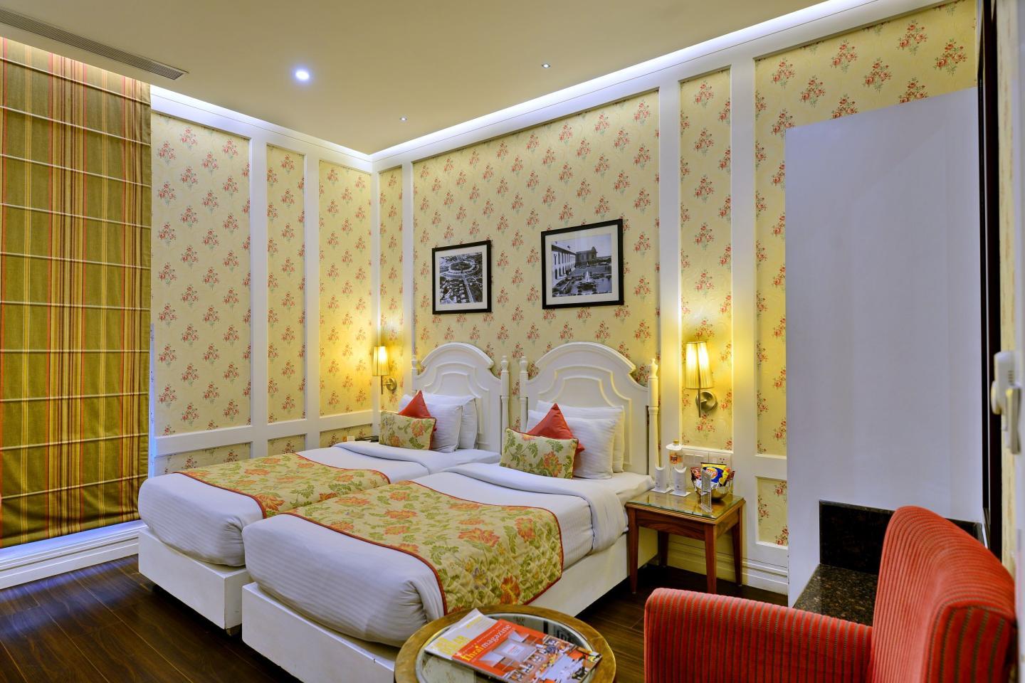 Hotel Bright