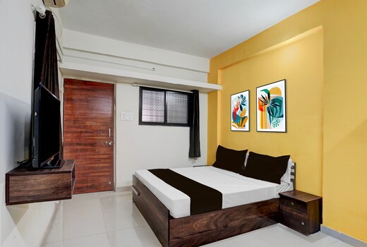 Hotel O 24k GOLD
