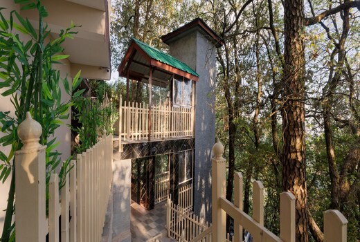 The Pine Retreat - Mall Road, Dalhousie.