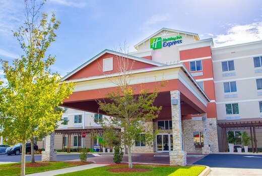 Holiday Inn Express Hotel & Suites Palm Bay