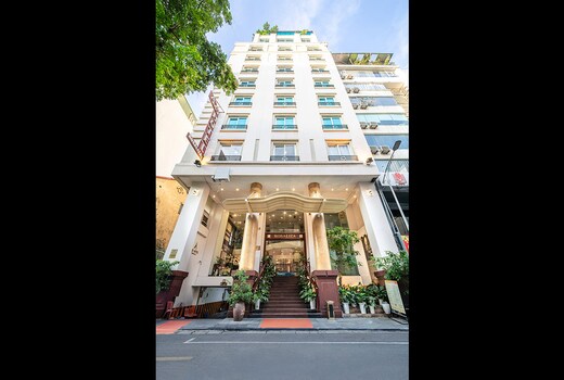 A25 Premium Hotel - 15 Tran Quoc Toan