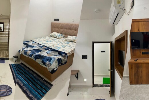 AnantShree Guest House