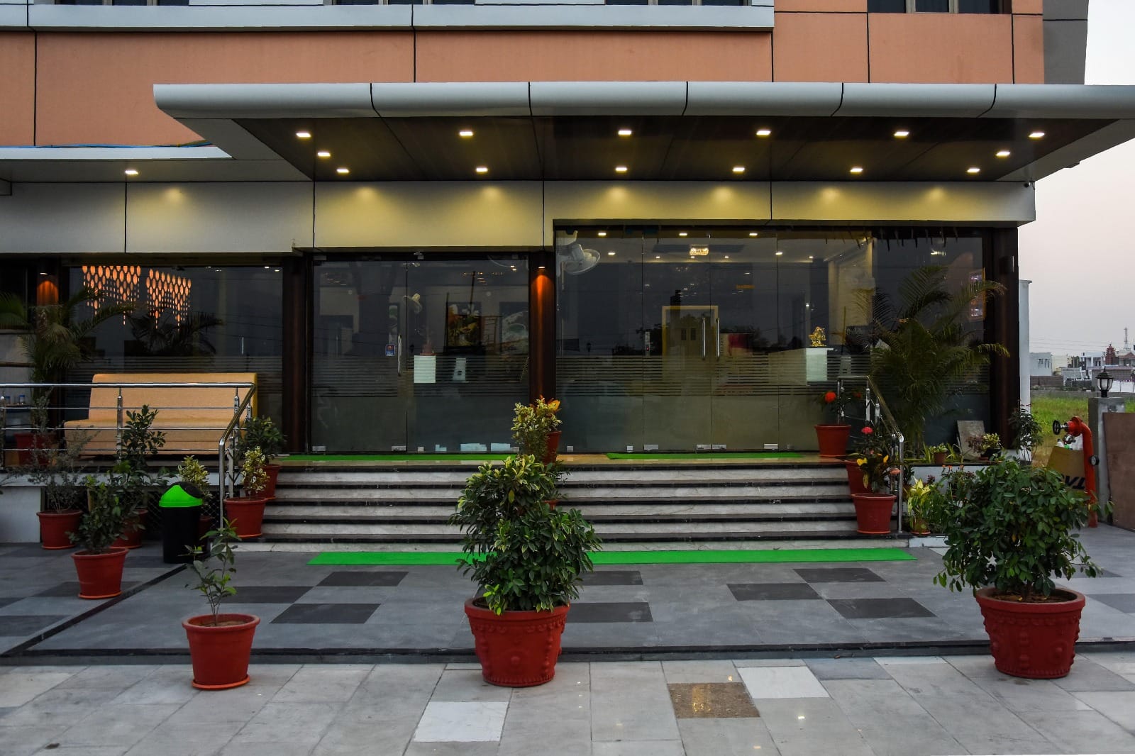 Hotel Shyam Palace