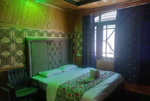 Hotel New Mir Palace