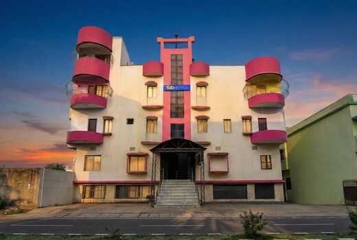 FabHotel Step Inn I