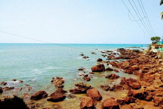Sunny Cliff