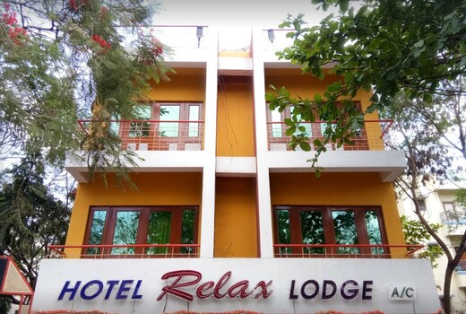 Hotel Relax