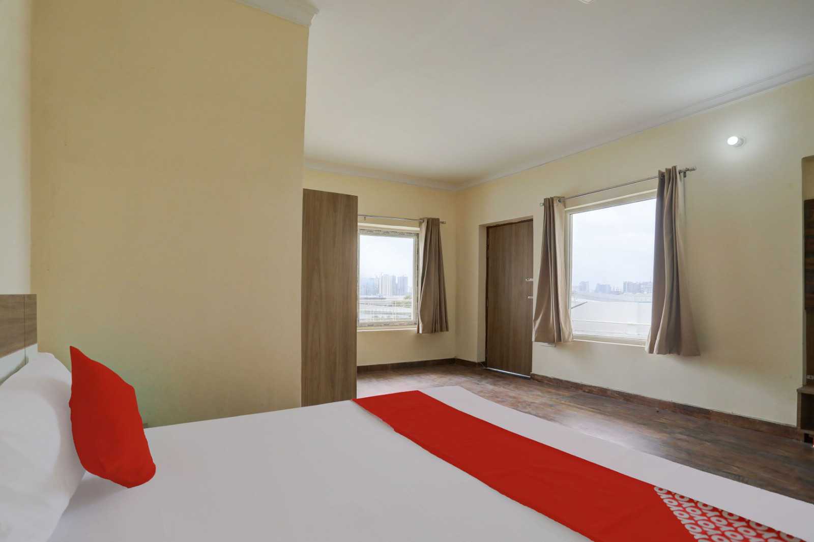 Hotel O Shaheed Bhagat Singh Inter College Formerly Wave Inn