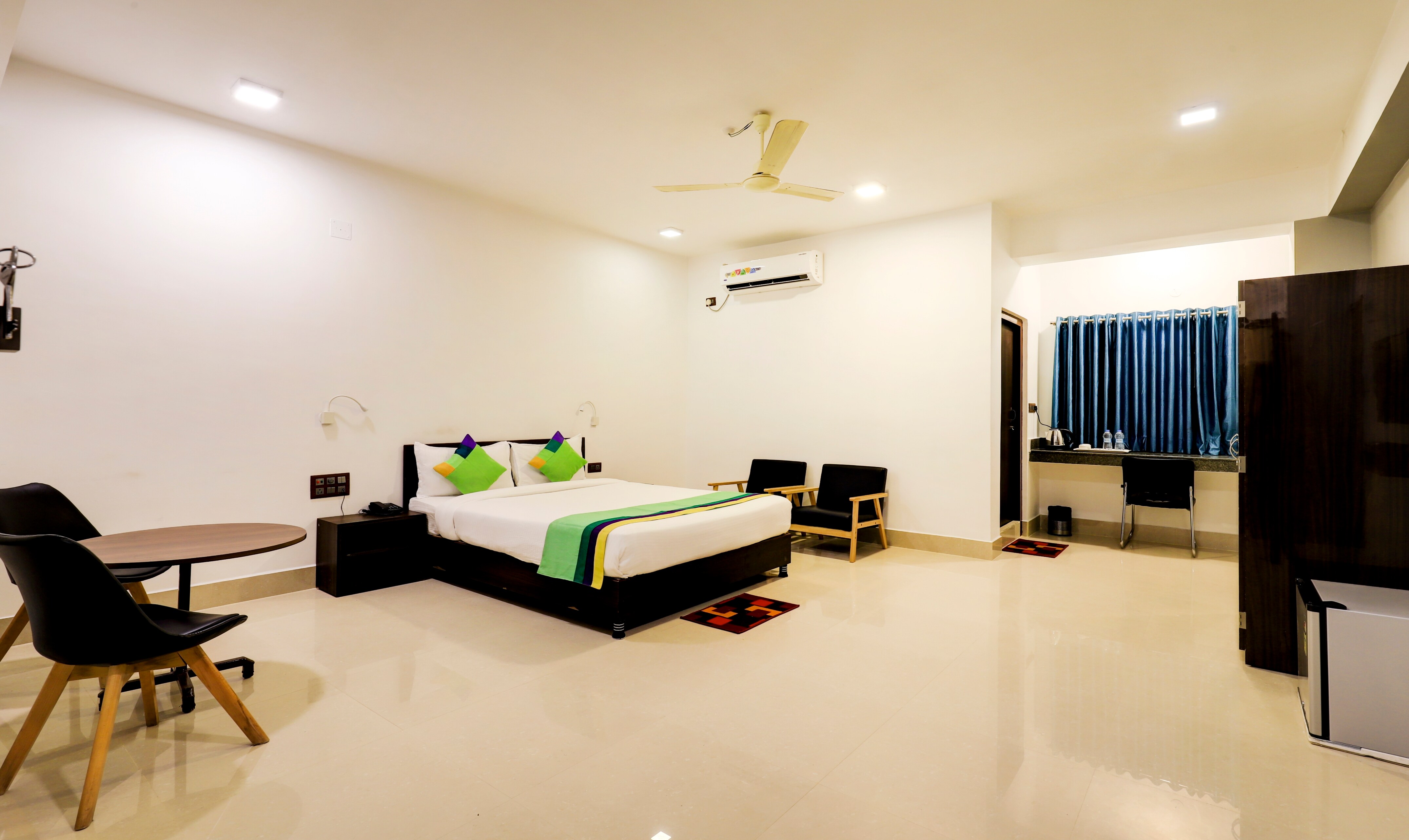Treebo Arna Residency