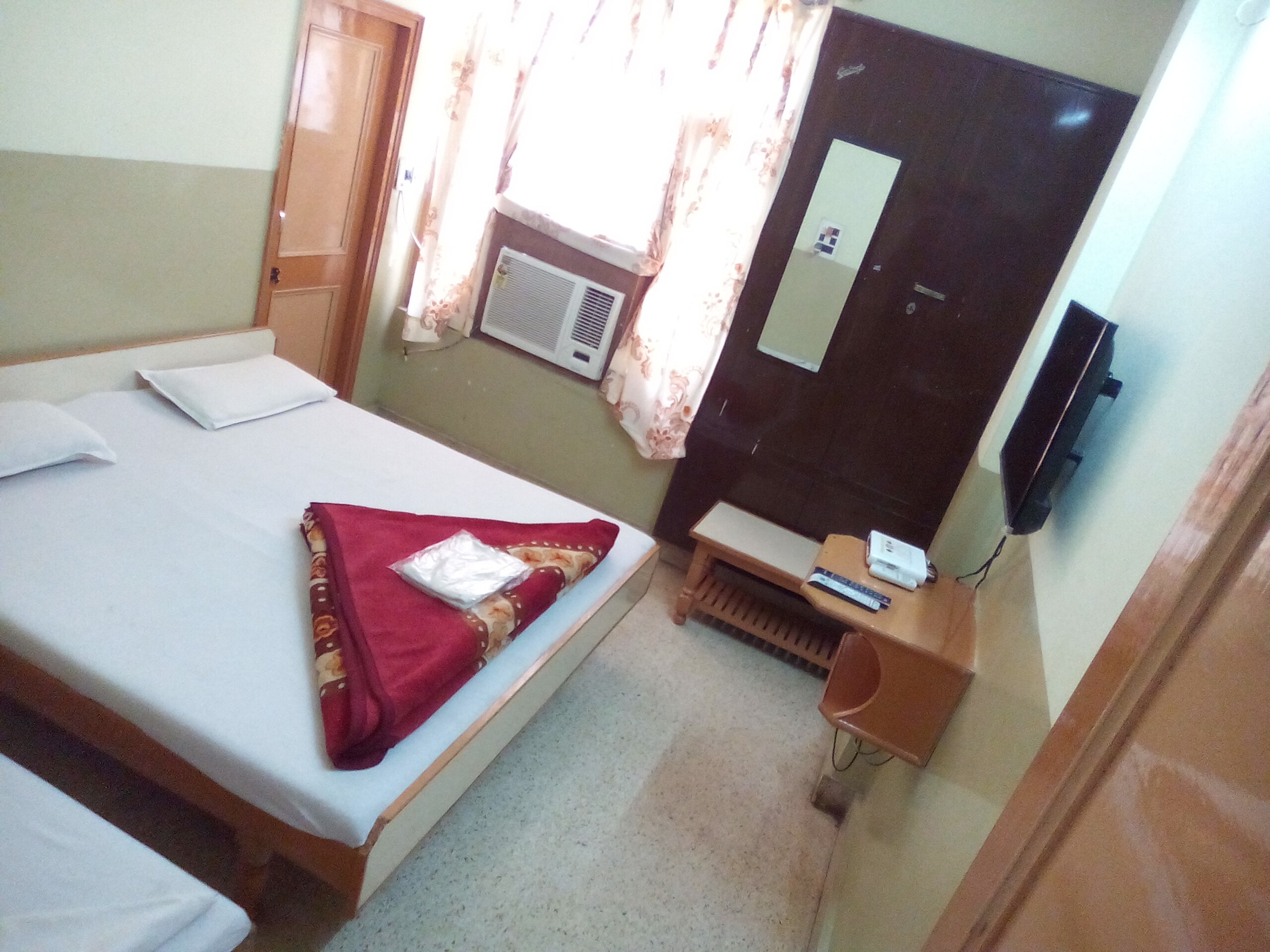 Hotel Suraj