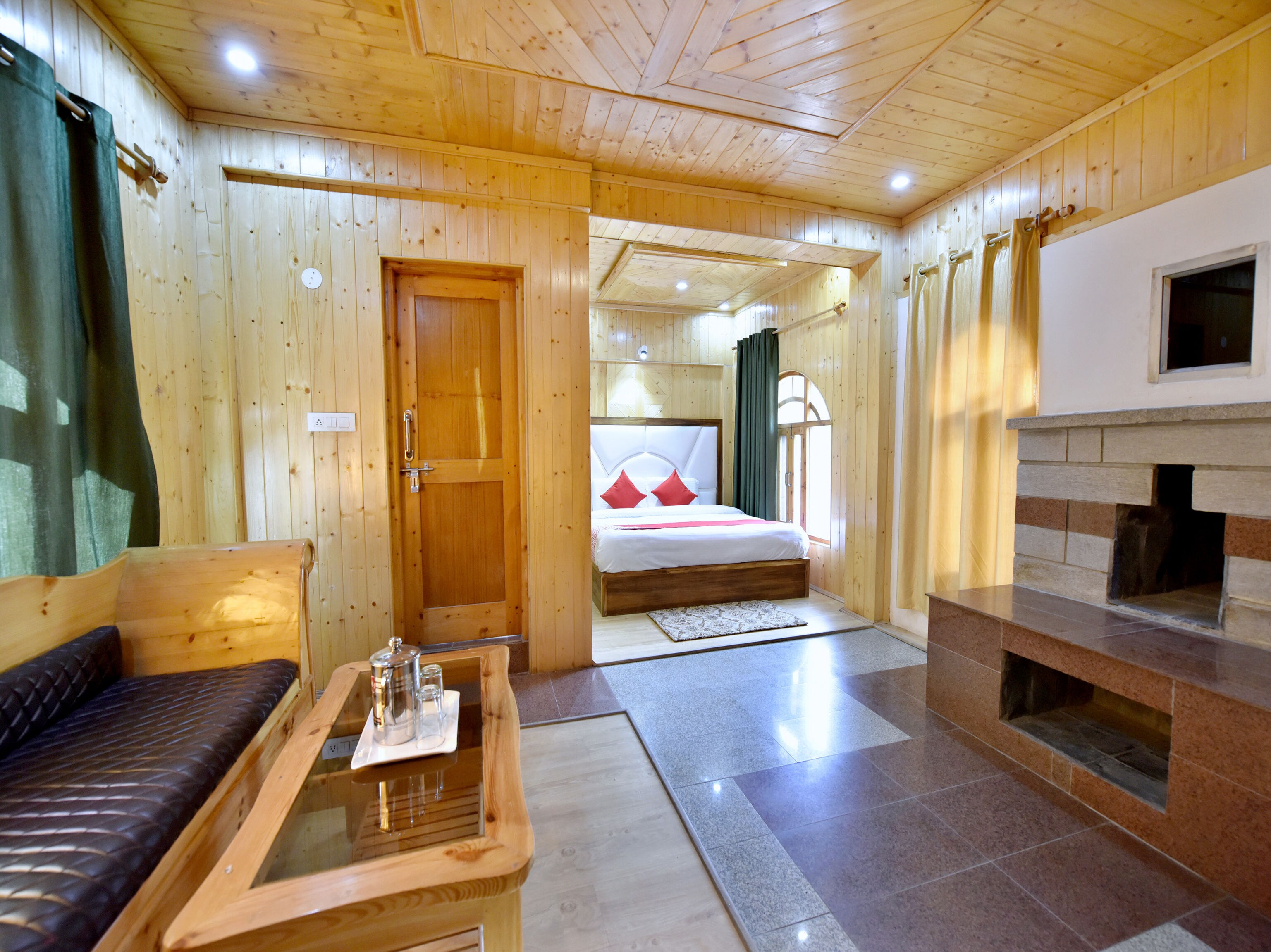 Hotel O Breeze Inn