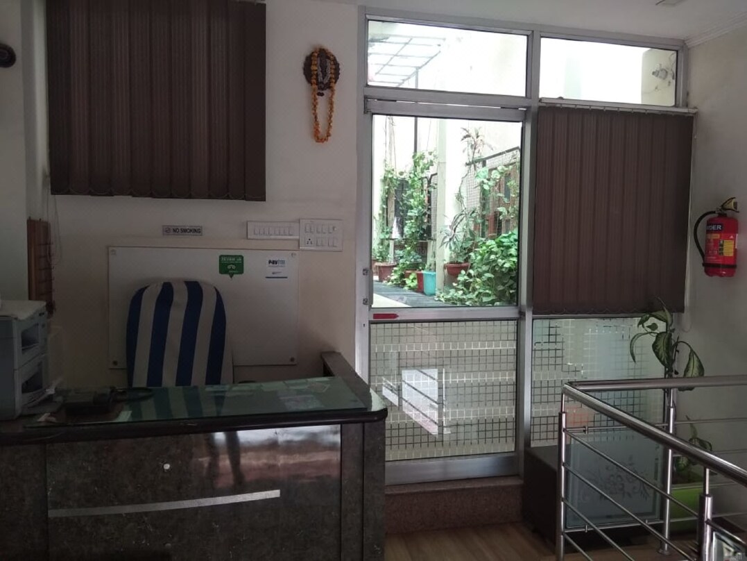 Raghuvan Guest House
