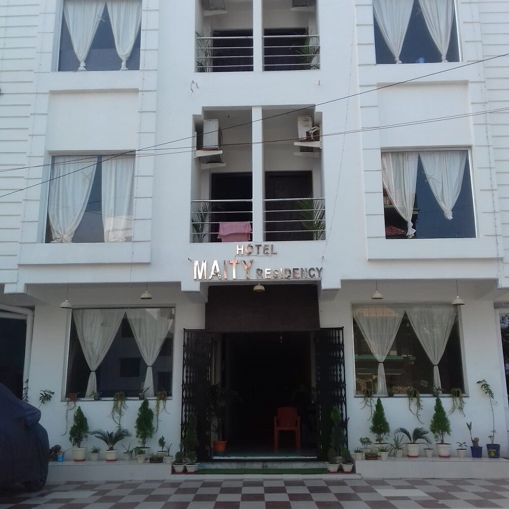 Hotel Maity Residency