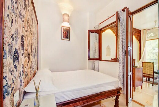 Heritage Apt 3@Hauz Khas Village