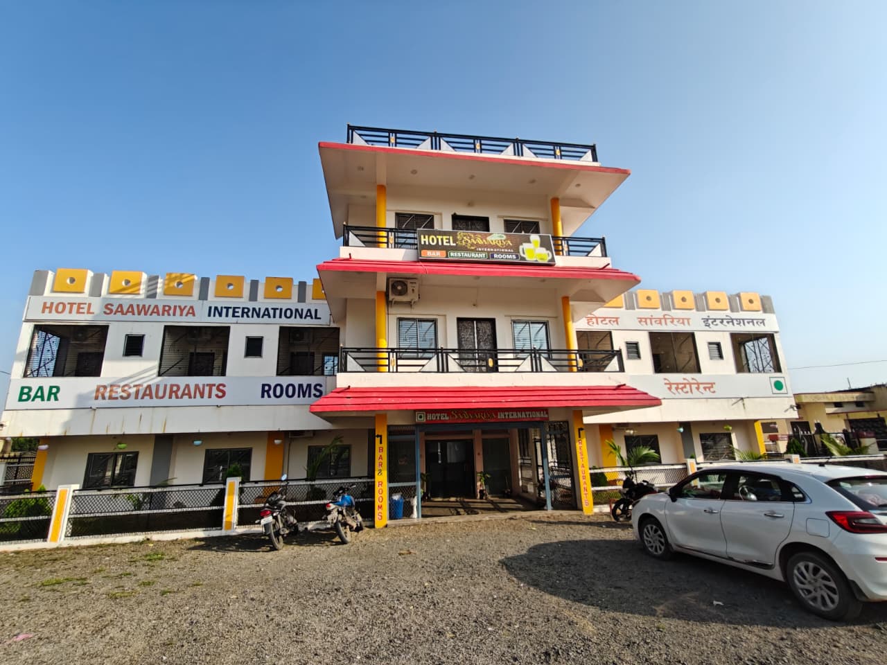 Hotel Saawariya International