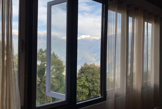Grand View Retreats