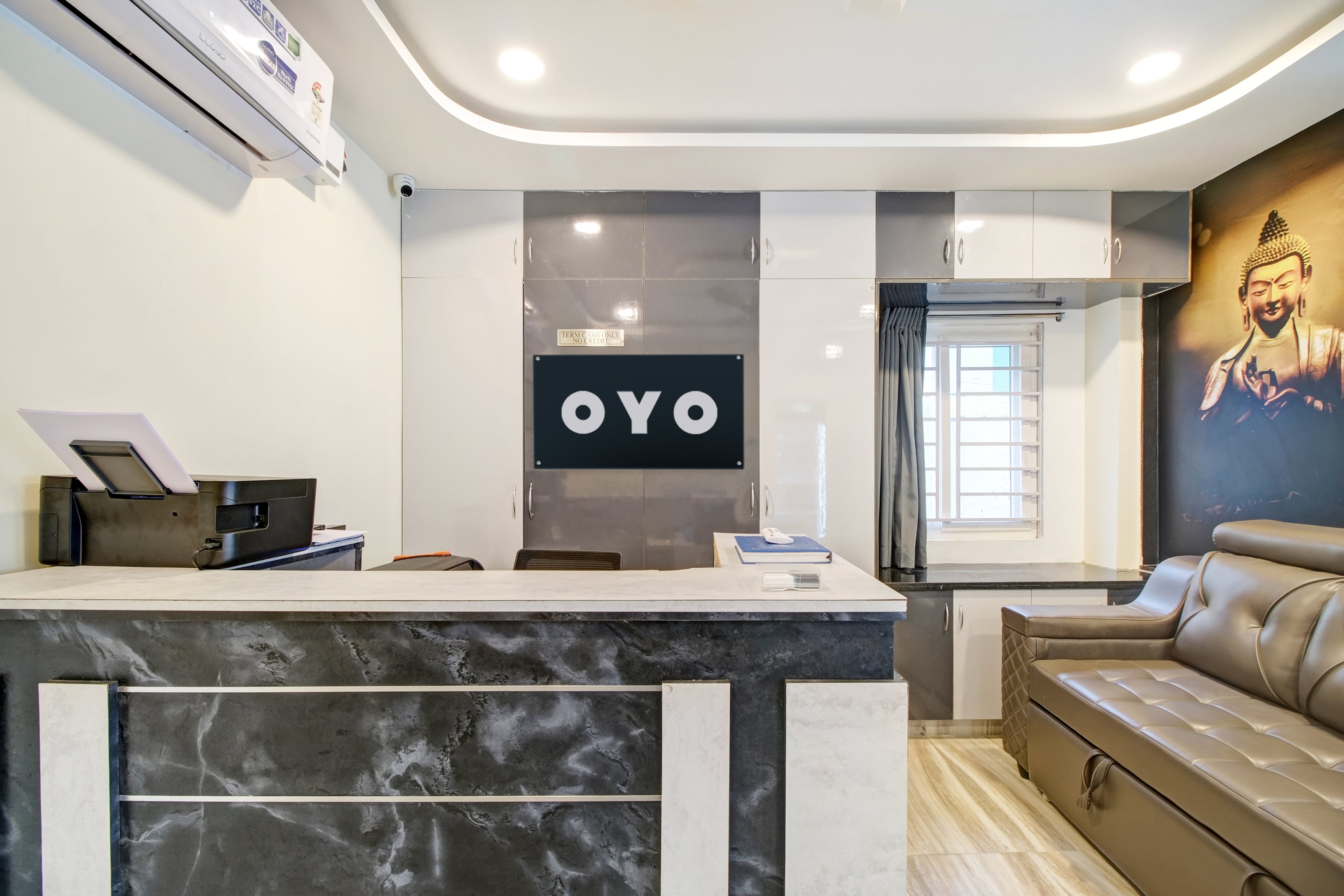 Hotel O MOON LIGHT GUEST ROOMS