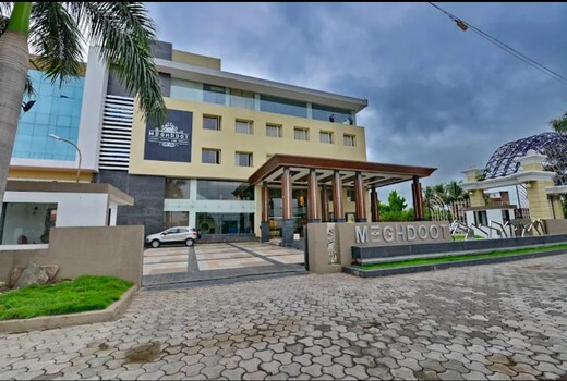 Meghdoot Hotel & resort