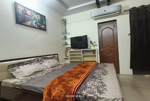 Ground Floor Garden Facing Room