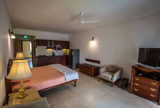 Gganbu - Studio | Pool | Siolim