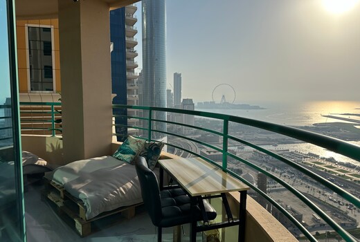 PERLA HOSTEL - DUBAI MARINA