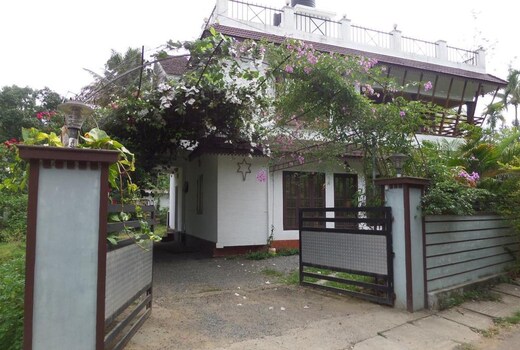 Edamala Homestay