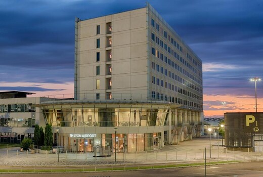 NH Lyon Airport